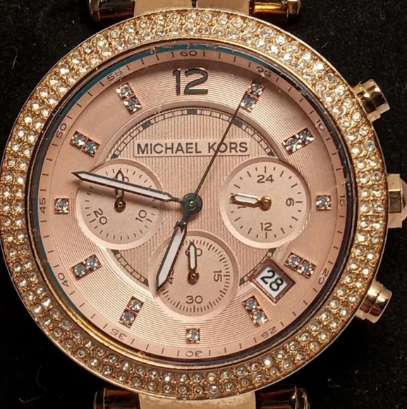 Michael Kors womens Rose Gold Tortoise Shell Crystal Bezel Quartz Watch. - Picture 2 of 6
